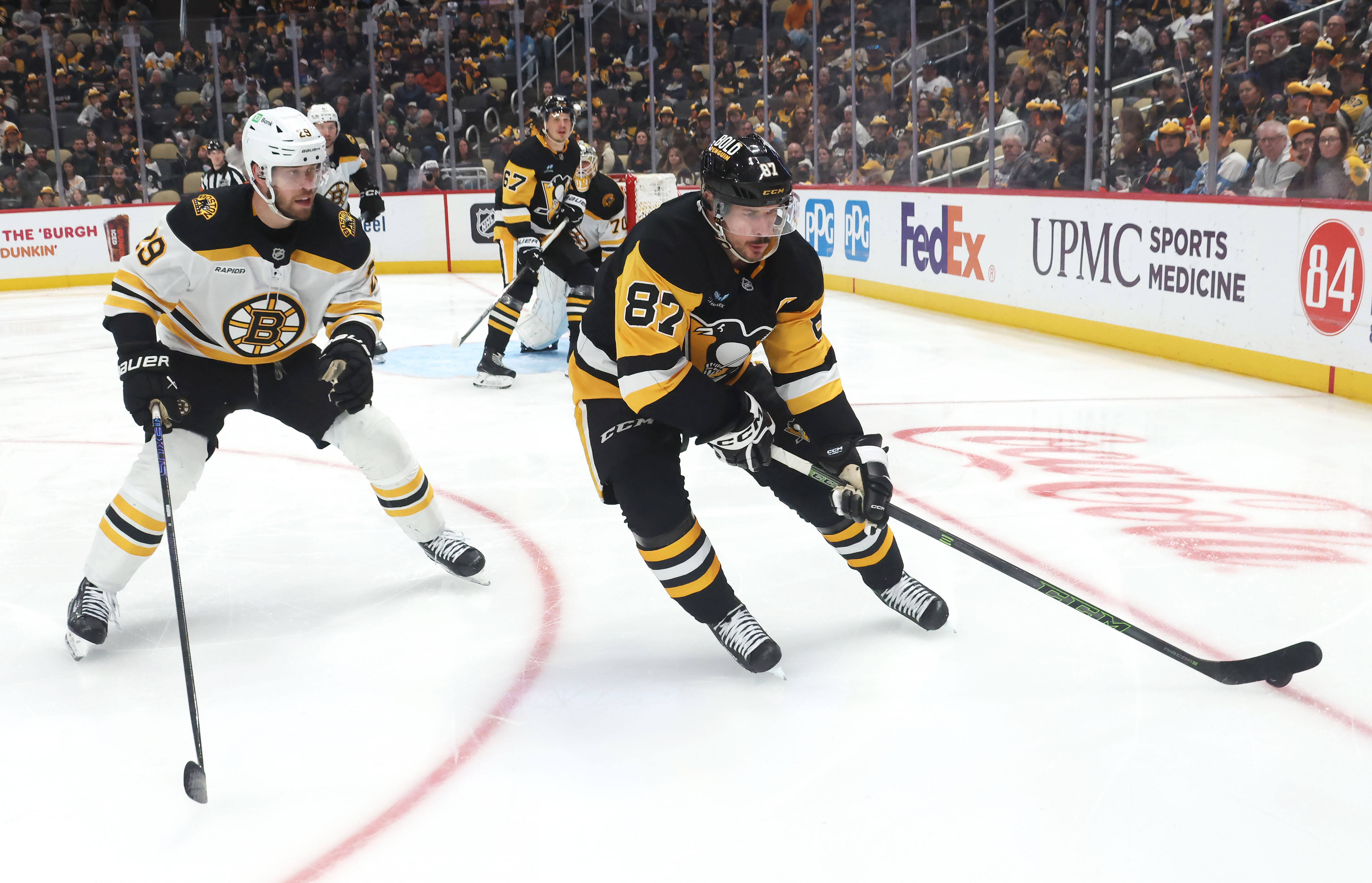Sidney Crosby reacted to Mike Sullivan's firing (Imagn)